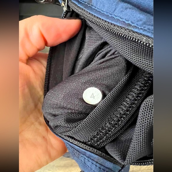 Lululemon Gather And Sprint Jacket - Ghost Dot Deep Navy Black / Black - Picture 6 of 10